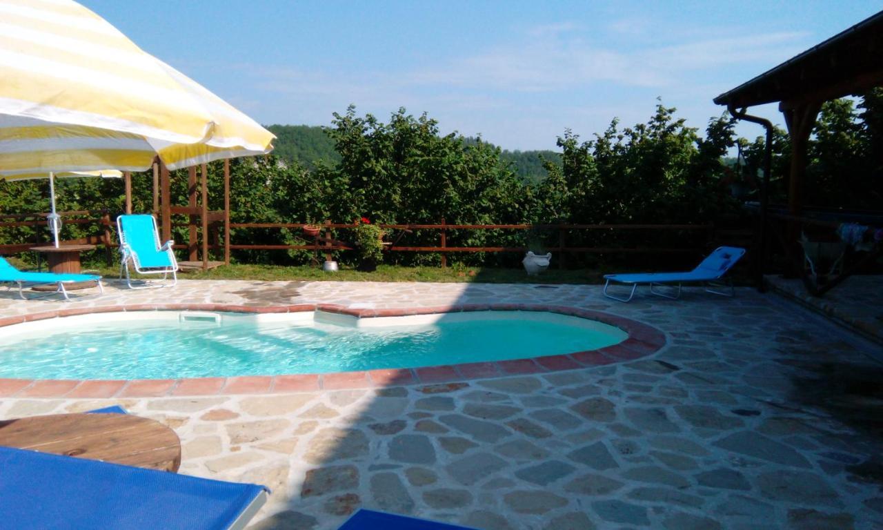 Agriturismo Nizur'In Roccaverano Ngoại thất bức ảnh