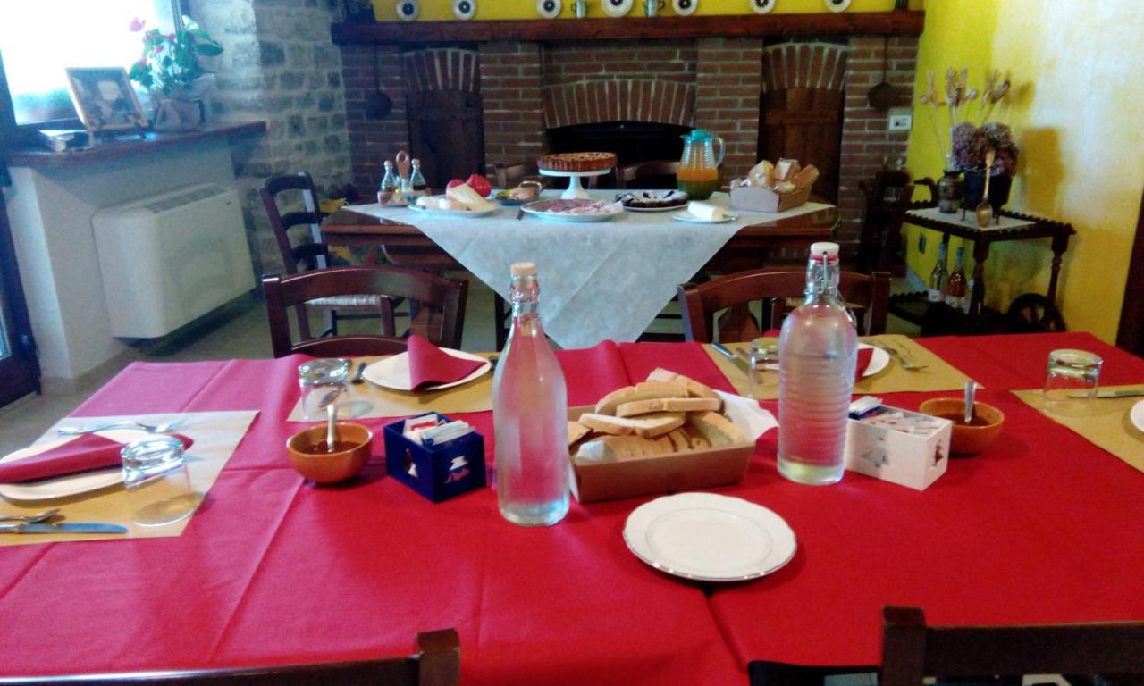 Agriturismo Nizur'In Roccaverano Ngoại thất bức ảnh